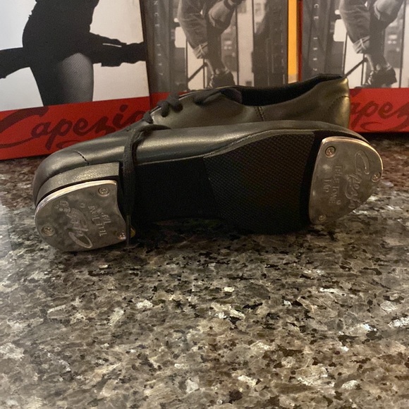 Capezio fluid tap black model cg17c - Picture 2 of 2